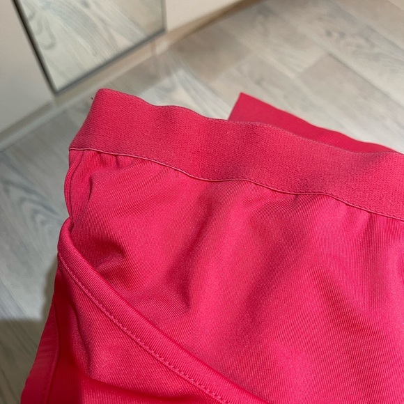 Puma sport top - Picture 3 of 3